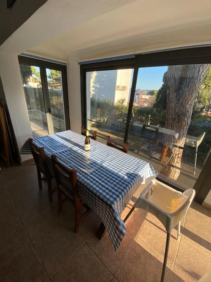Villa Torre Les Alzines L' Escala Spanien